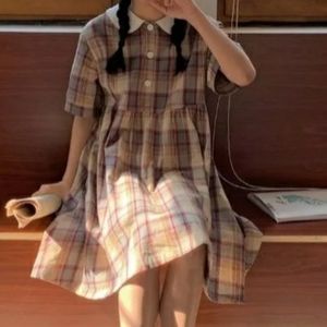 Peter pan collar dress New